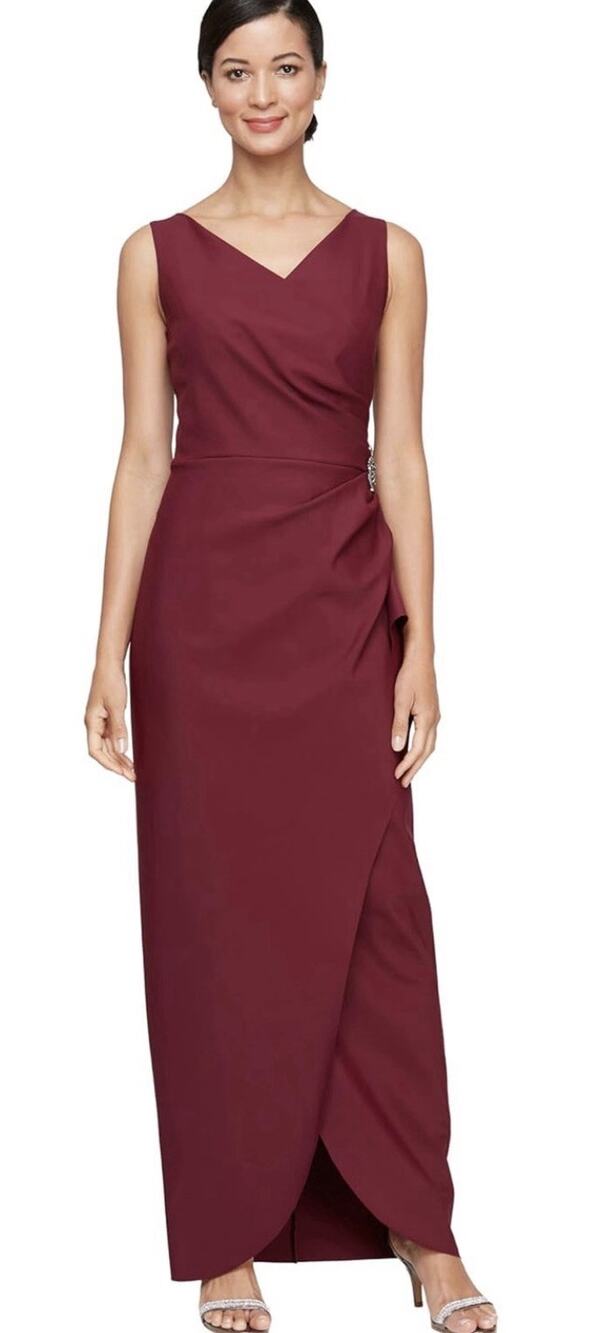 Alex Evenings Women's Slimming Long Side Ruched Dress with Cascade Ruffle Skirt